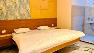 Hotel Gurukripa - 6