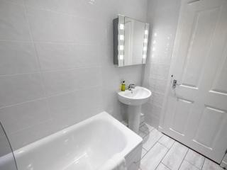 93 King Street - 4