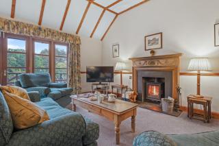 Jock Scott Cottage - 2
