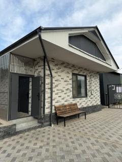 Tunduk Lux House - 9