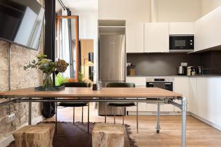 Design Apartments & Studios Ciudad Vella - 6