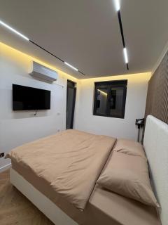 Aurelia Luxury Apartments - 1