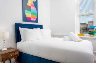 Prestwick Shore - Donnini Apartments - 3