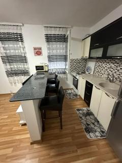 Lony's Apartment - Prizren - 1