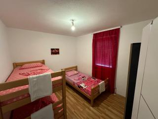 Lony's Apartment - 4