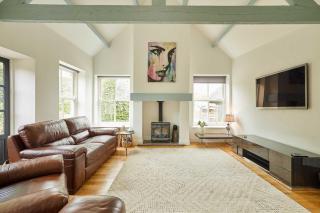 Host & Stay - The Coach House - 9
