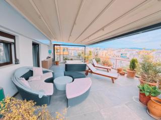 Cozy Penthouse next to Station - Atene - 2