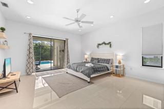 Canal Home with Private Pool, Hot Tub Arcade 4BR Near Anna Maria Island Beaches NW Bradenton - 9