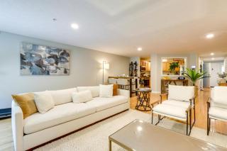 Pet-Friendly Fitchburg Townhome Near Wachusett Mtn - 3