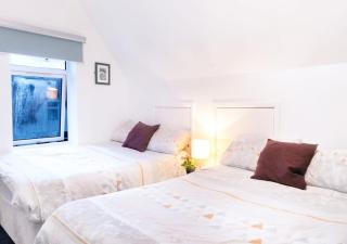 Apartment up to 9 close to Centre, big TV and WiFi - 7