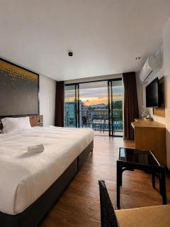 The Beach Heights Resort - Kata Beach - 0