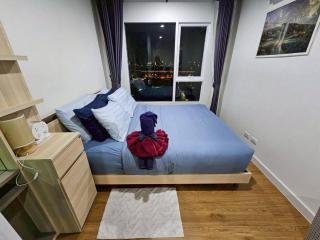 Relax pool 1 BR City sky view at Bangson MRT by Yoyo - 8