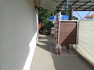 Nikolas House - 3