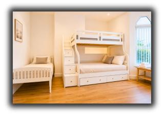 Kop View 1 Steps to Anfield sleeps 4 Ensuite - 2