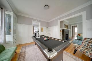 Deck, Pool Table! Walkable Cleveland Heights Apt - 6