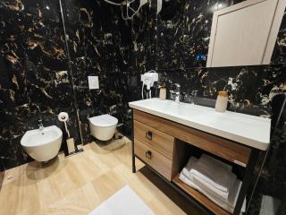 Sunset Boulevard Rooms - Vlorë - 2