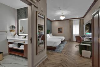 The Miners 1928 Hotel - 2