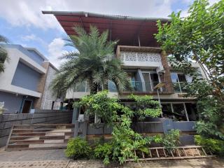 Ivory stays Luxury Private Pool Villa Near Tungarli ,Jacuzzi Family & Party Friendly - 1