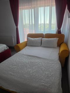 Luxury LCF - 2