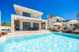 Villa Infinity Theo - 1