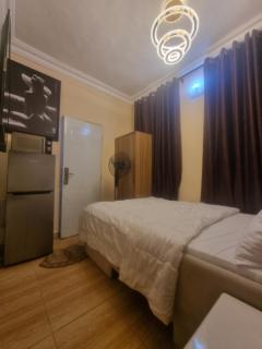 Single Room Apartment with Unlimited wifi and 24seven electricity - 6