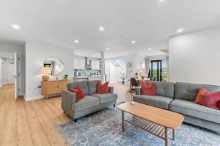 2 bedroom Spacious Luxury Penthouse, Donegal Town - 0
