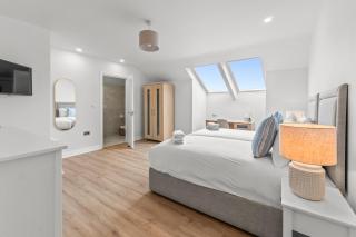 2 bedroom Spacious Luxury Penthouse, Donegal Town - 2