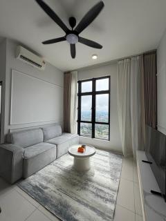 Space Residency 3 Bedroom ## KSL mall - 9