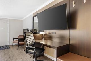 Best Western Plus Dryden Hotel and Conference Centre - 5