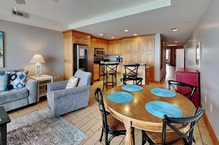 Tybee Beach Club 122 - 1