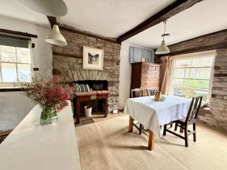 Half Moon House - 3
