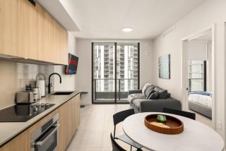Brand New 1-BR Oasis in Miami - 5