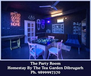 The Party Room for 6 with kitchen and tea garden view - 3