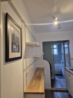 Enderby House sleeps 6 near M1 J21& M69 - 1