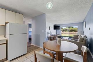 Pet Friendly Suite with Patio - Pool and Hot Tub - 7