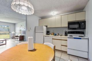 Ground Floor Family Suite - Pet-Friendly - Pool and Hot Tub - 6
