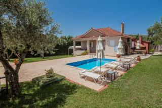 Villa Planos by Villa Select - 9