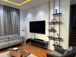 DOD Residence I Cozy 3BR with Fast Wifi - 4