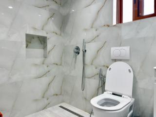 Villa Reshat Caca - 2