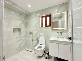 Villa Reshat Caca - 1