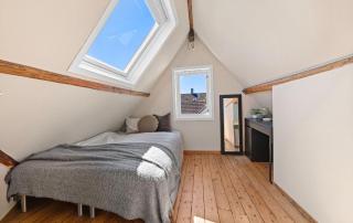 Large & Cozy Stavanger Apt - 1