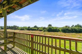 Family Suite with Kitchen - Pool and Hot Tub Sleeps 6 - 9