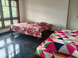 Shrunga Shreni Homestay - Near to trekking and falls - 6