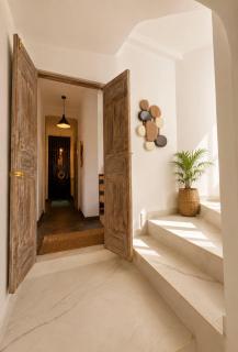 Soyã Bohemian House & Private Rooftop Sun Lounge - 3