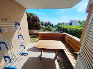 Saba Two Bedroom near Beach - 3