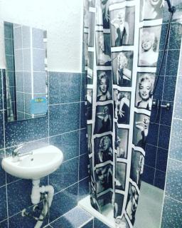 Yourhostel Saperka - Kiev - 1