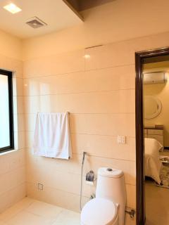 Premium Stay in DHA Phase 5 Lahore - 0