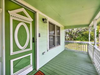 One More Cast Coastal House with Fenced Yard and Screened Porch near the Ocean - 5