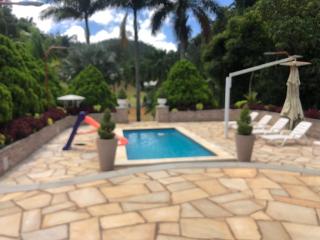 Alojamento de 10 a 20 Pessoas no Sítio Toca da Onça com Piscina, Saúna, Hidro Massagem, Sala de Jogos, Lago, Namoradeira e Jardim, Wi-fi - 5