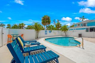 Key West Villa 3 min to No 1 Beach - Pool - BBQ - 3